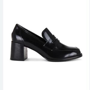 Raye Layla Loafers in Black shoes heels Revolve Sz 9